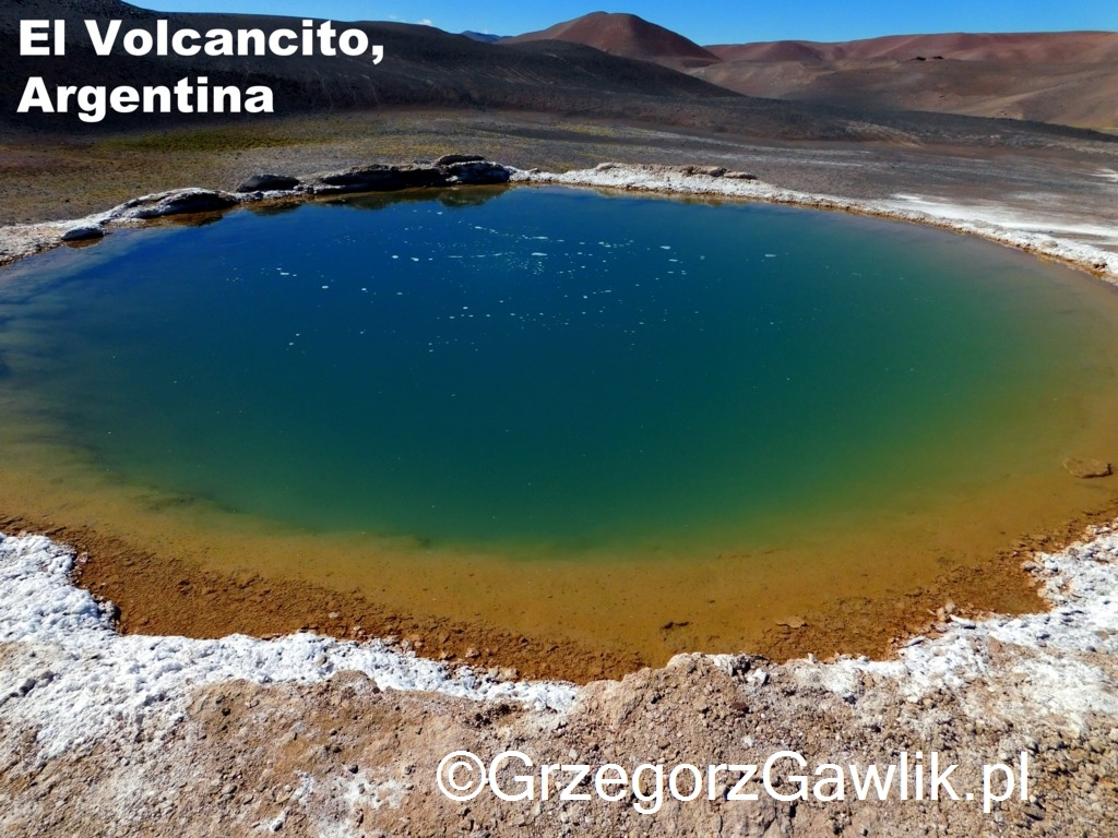 Źródło El Volcancito, Puna de Atacama, ok. 4200m, Argentyna