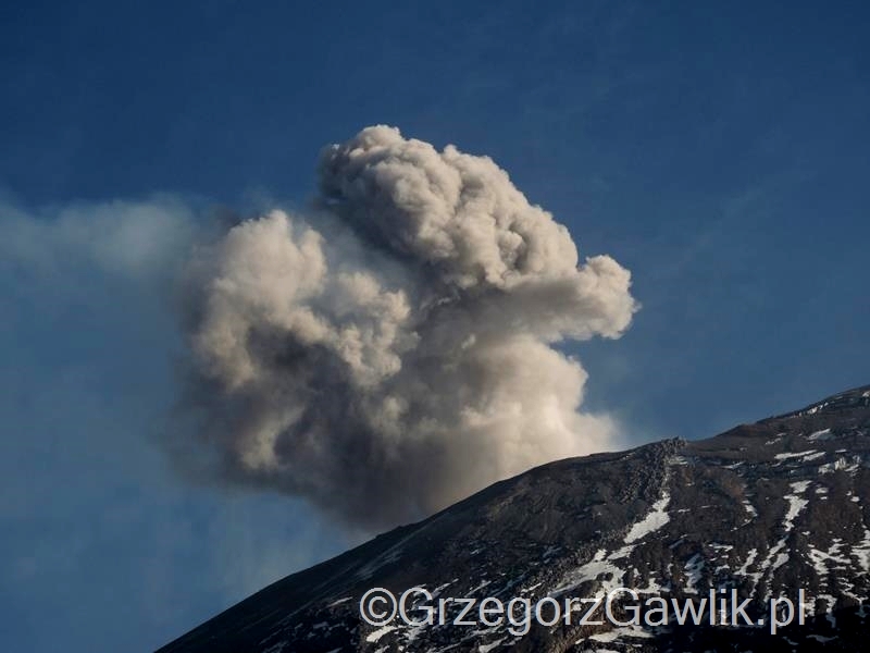 Wulkan Popocatepetl 08.02.2016, zagraża około 30mln osób mieszkającym w jego pobliżu.