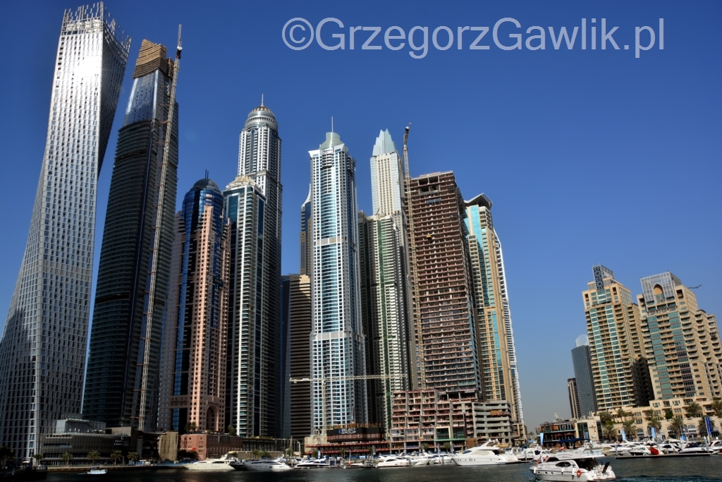 Nowa część miasta - Dubai Marina.