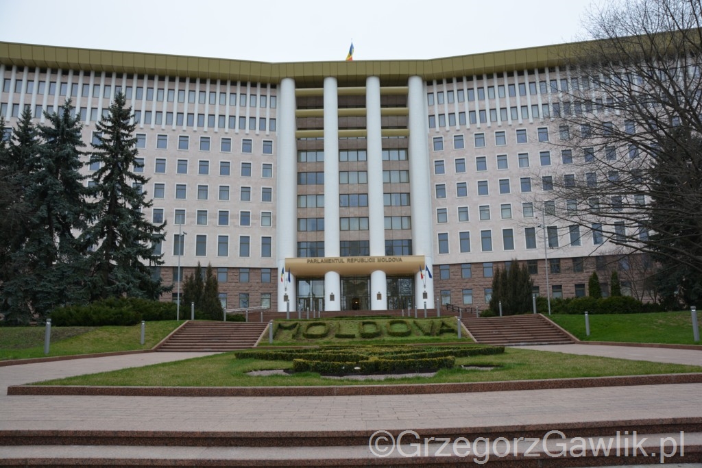 Mołdawia, Kiszyniów, budynek Parlamentu.
