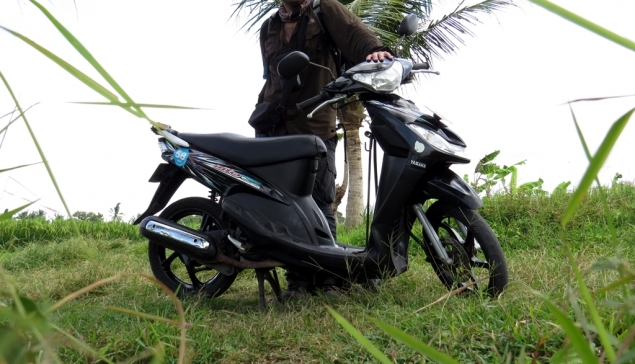 Gregor i skuter, Bali