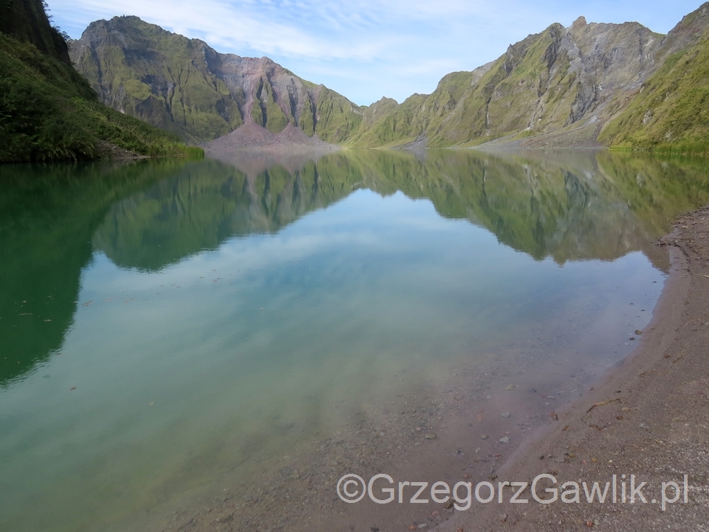 Krater wulkanu Pinatubo, Filipiny.