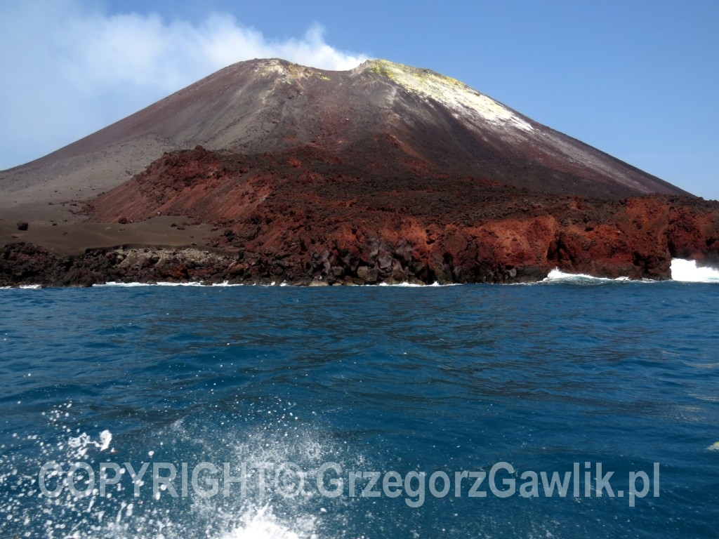 Wulkan Anak Krakatau, ok. 320m (Indonezja)